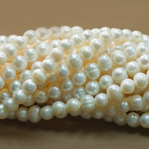 8-9mm Large Hole Freshwater Pearls