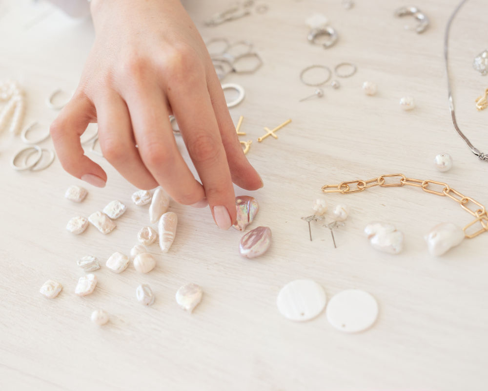 4 Easy Jewelry Making Projects For Beginners
