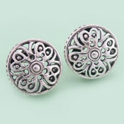 Old World Clover Circle Stud Earrings